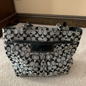 COACH Tote